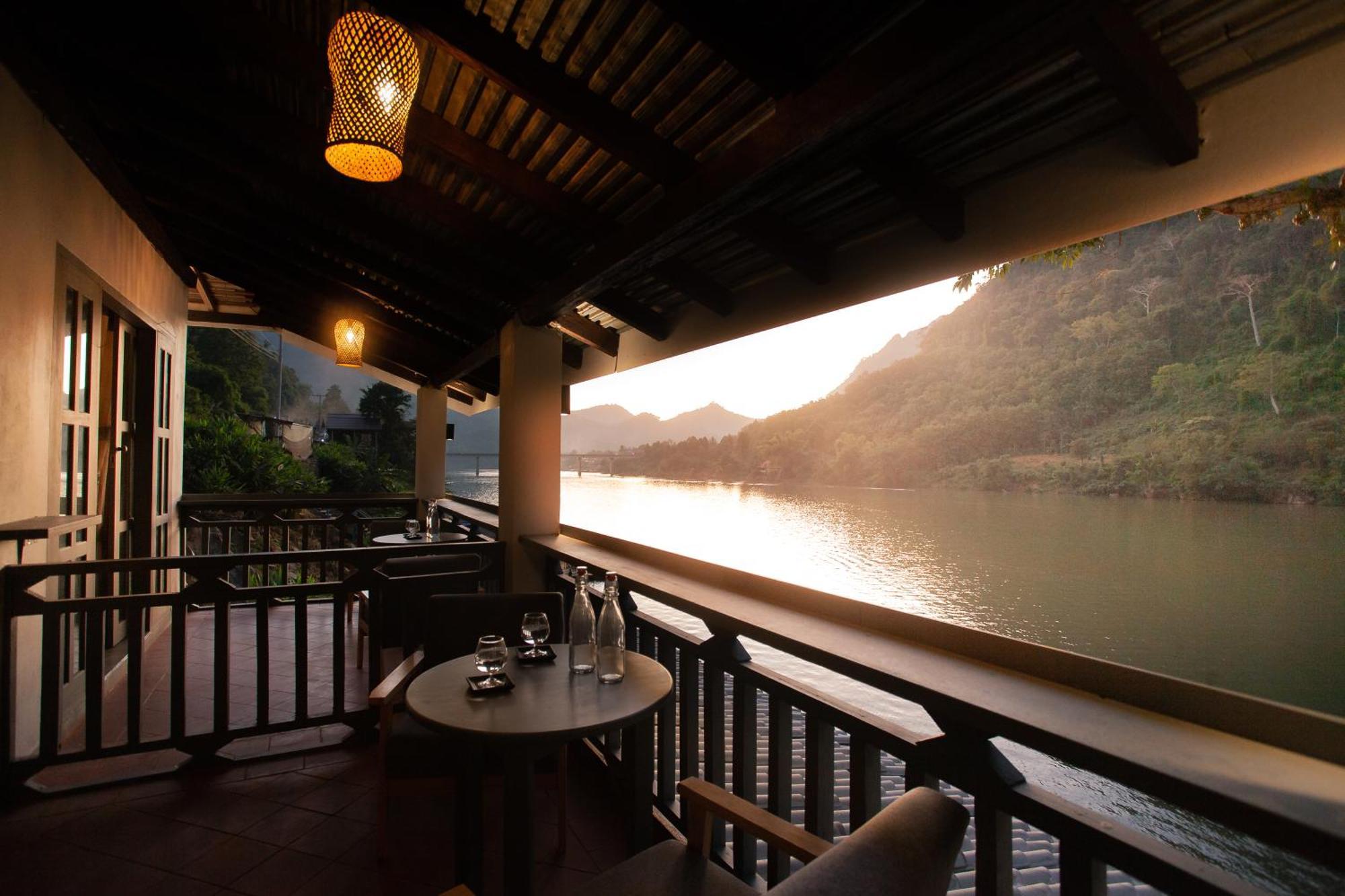 Dokchampa River View Villa Nongkhiaw Buitenkant foto