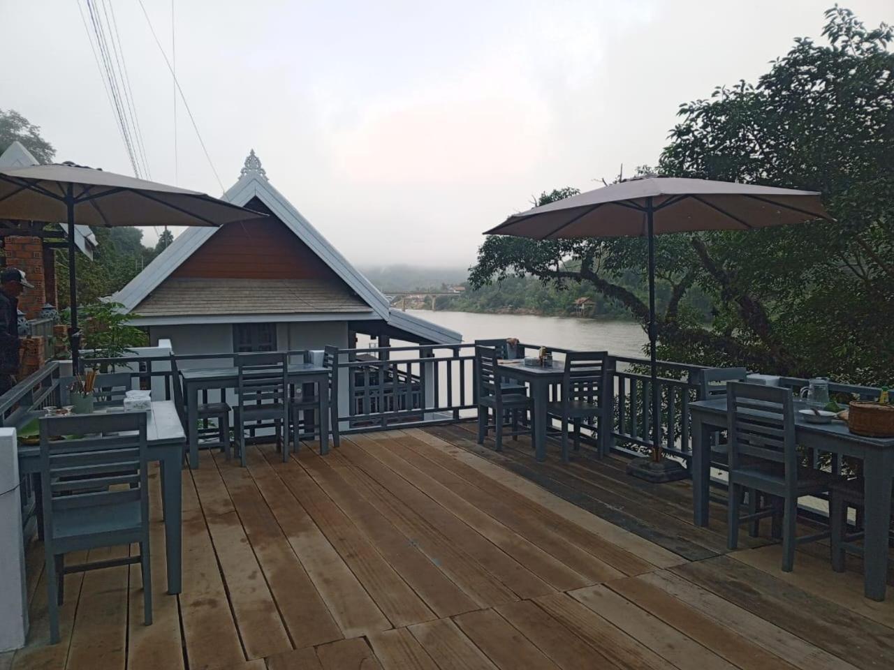 Dokchampa River View Villa Nongkhiaw Buitenkant foto